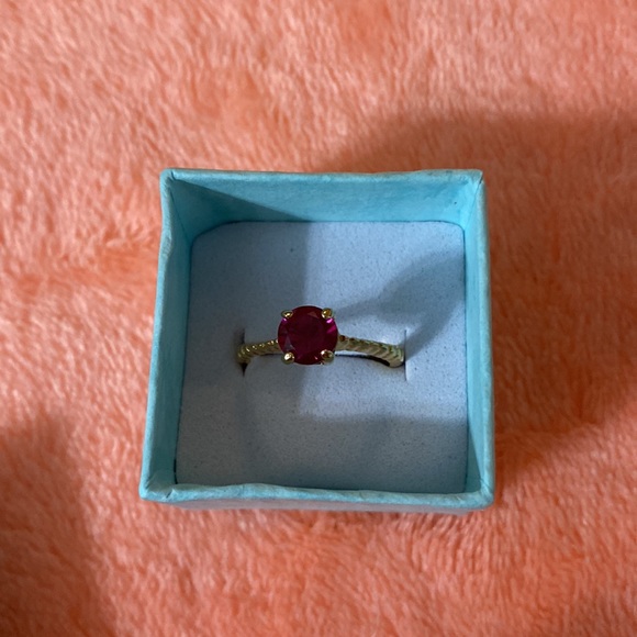 14kt Gold Filled Ruby Stone Ring - Picture 6 of 6